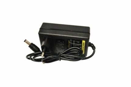 Oplader 8.4V